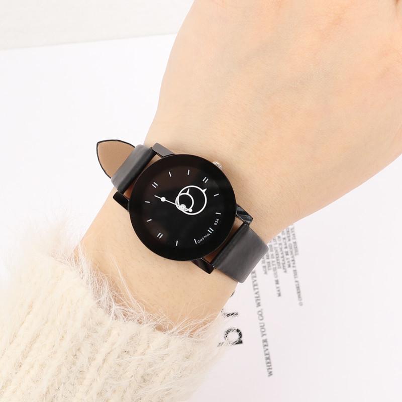 2019 Korean Style Men's & Women's Genuine Leather Strap Quartz Watch - Trendy & Fast Shipping
