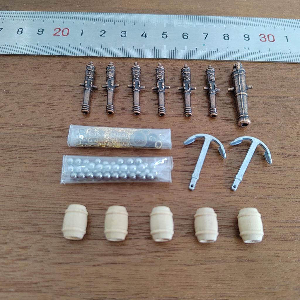 Maßstab 1100 Halcon Modellschiff Zubehör-Set Klassische Kanone+Legierungsanker+Messing-Ankerkette+Kanonenkugel+Holzfass