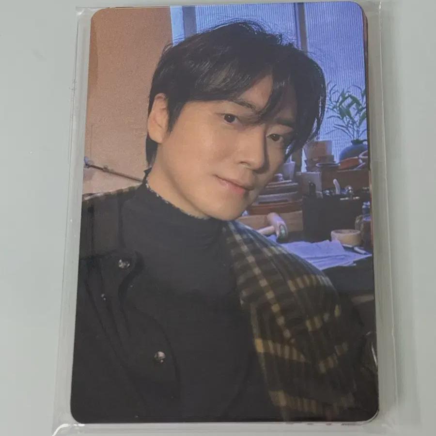 

Lee Junhyuk Photocard