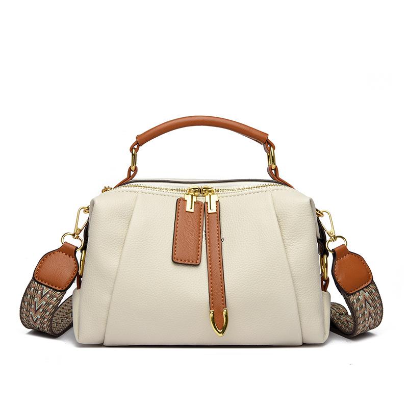 

Women s bag new women s bag contrasting color women s hand shoulder pillow bag soft leather diagonal span locomotive bag