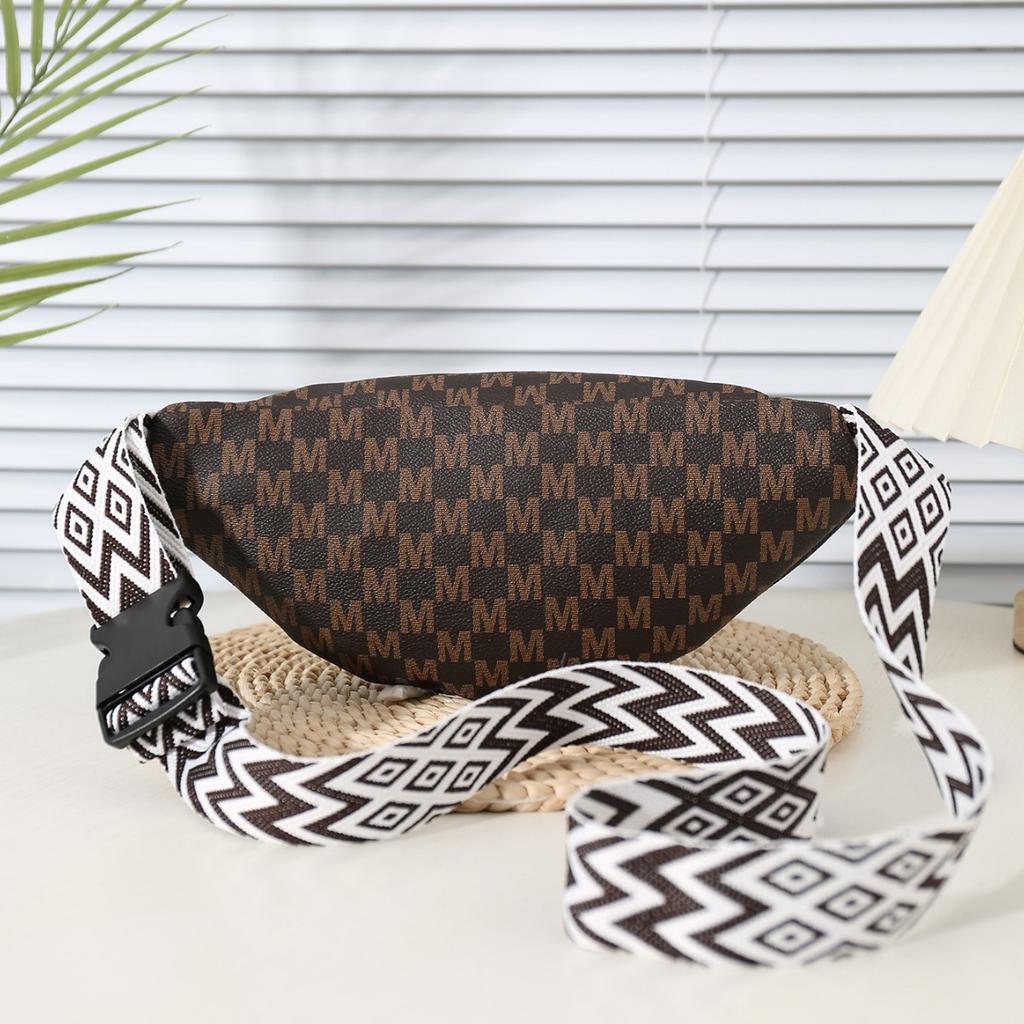 New Messenger Bag Women's Leather Simple and Lightweight Shoulder Bag Leisure Travel Unisex Mobile Phone Small Fanny Pack