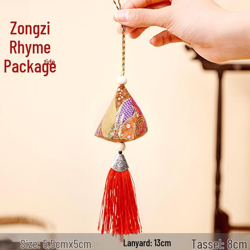 Dragon Boat Festival Sachet: Triangle Zongzi Mugwort Hanfu Pendant with Dried Flowers Portable Lucky Bag Gift.