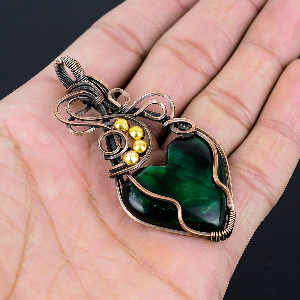 Green Flash Labradorite Gemstone Pure Copper Wire Wrapped Handmade Pendant Jewelry For Gift