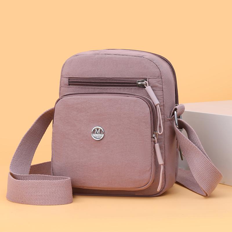 Lightweight Women's Shoulder Bag Solid Collor Mobile Phone Bag Waterproof Nylon Small Square Bag
