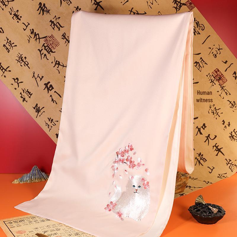 Chinese Suzhou Embroidery Scarf: Elegant Su Craft Gift for Foreigners or Business