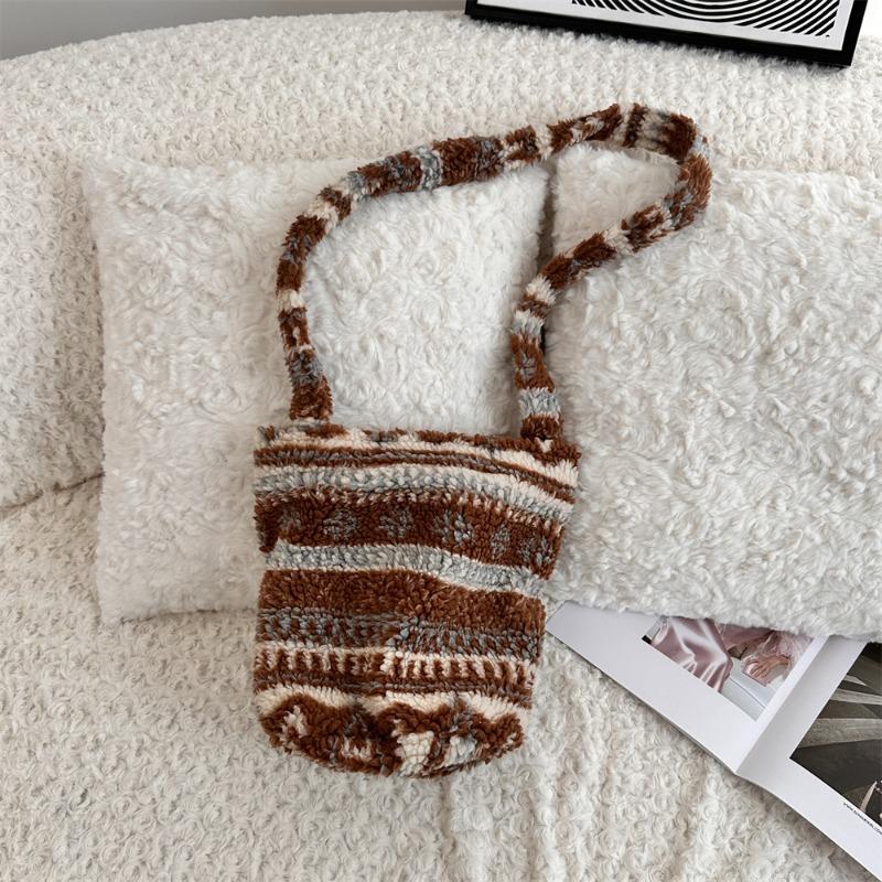 41 Color Polka Dot Plush Bag Lamb Wool Bucket Bag Large Capacity Shopping Bag One Shoulder Crossbody Underarm Bag