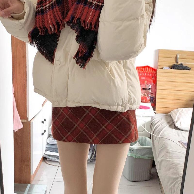 Women's Retro Wool Plaid A-line Skirt - High Waist, Slimming, Anti-exposure, Hip-hugging, Short Korean Style for Autumn/Winter
