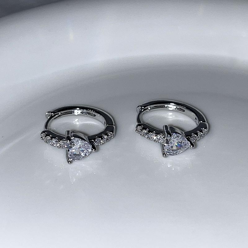 Y2K Heart-Shaped  Color Imitation Opal Hoop Earrings For Women Exquisite Huggies Daily Party Accessories Trendy Jewelry