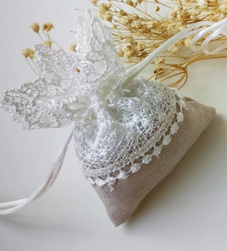 

New 10Pcs Vintage Lace Wedding Favor Bags Handmade Bridal Gift Pouches Elegant Lace-Trimmed Fabric Bags For Wedding Guests M бежевий