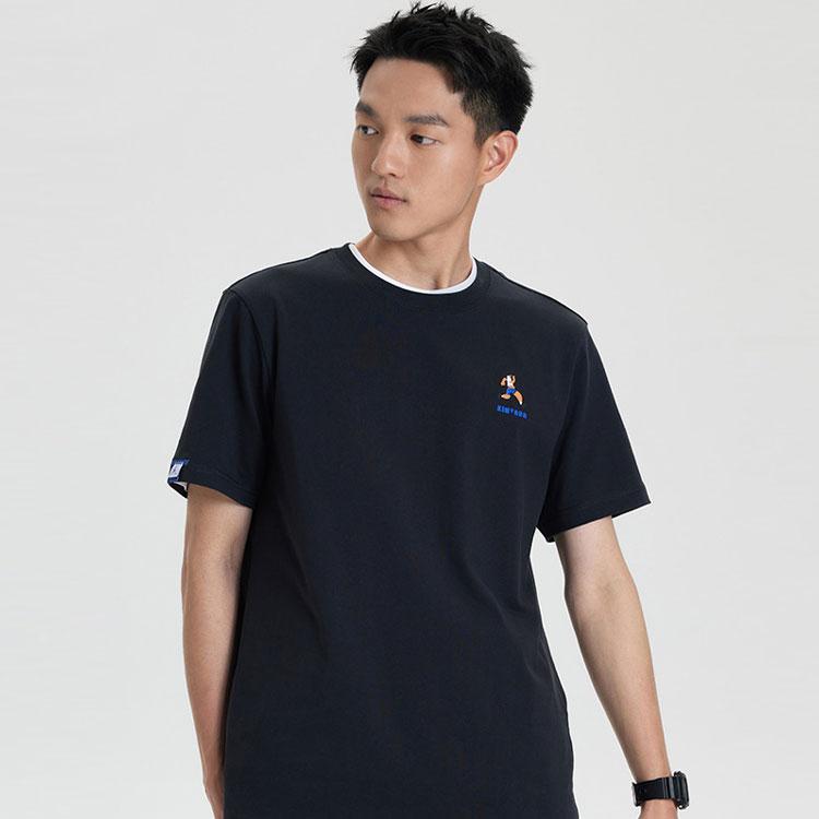 SAUCONY Running Little Man Embroidered Crew Neck Casual Pullover Short Sleeve T-Shirt Men T-Shirts Black SC2239080-1