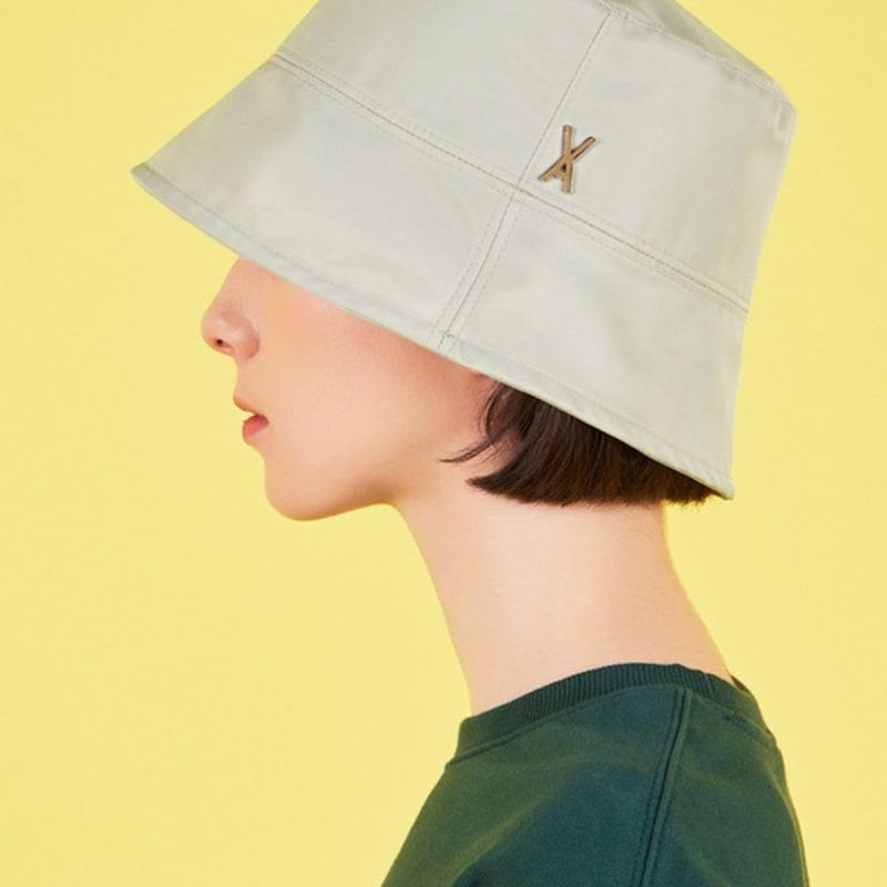 

VARZAR Шляпа-ведро из полиэстера оверсайз с шипами, бежевая FREE