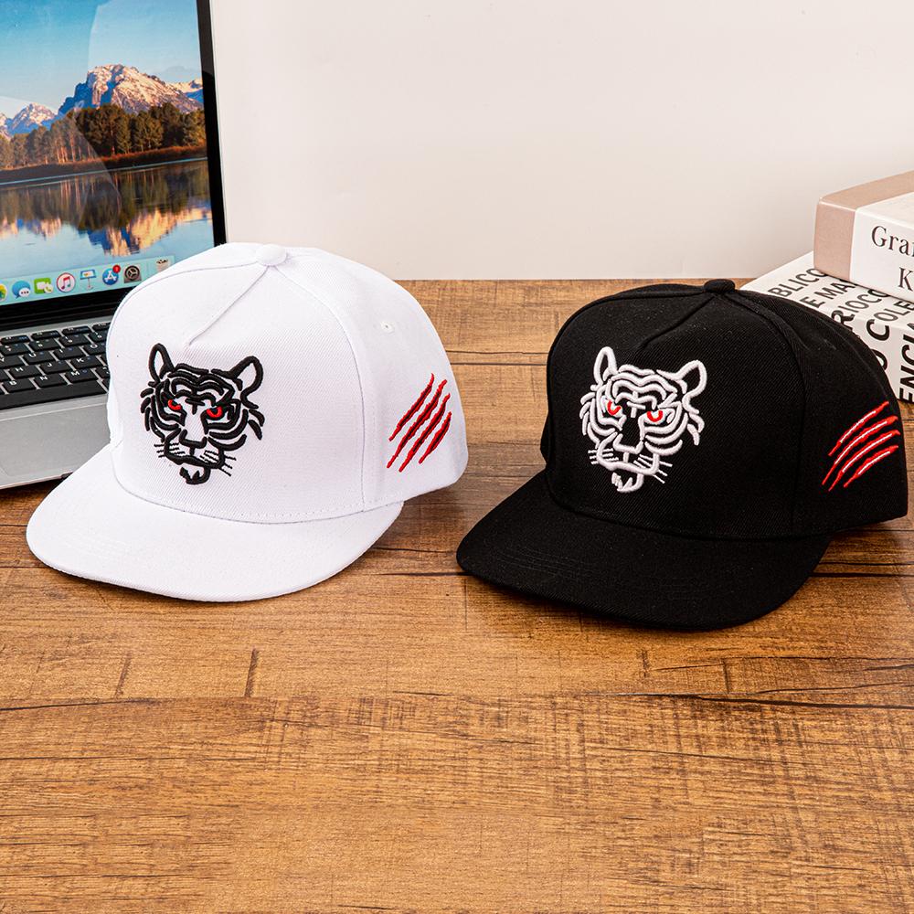 Tiger Embroidery Flat Brim Baseball Cap For Men Women Hip Hop Snapback Hat Adjustable Streetwear Trucker Caps