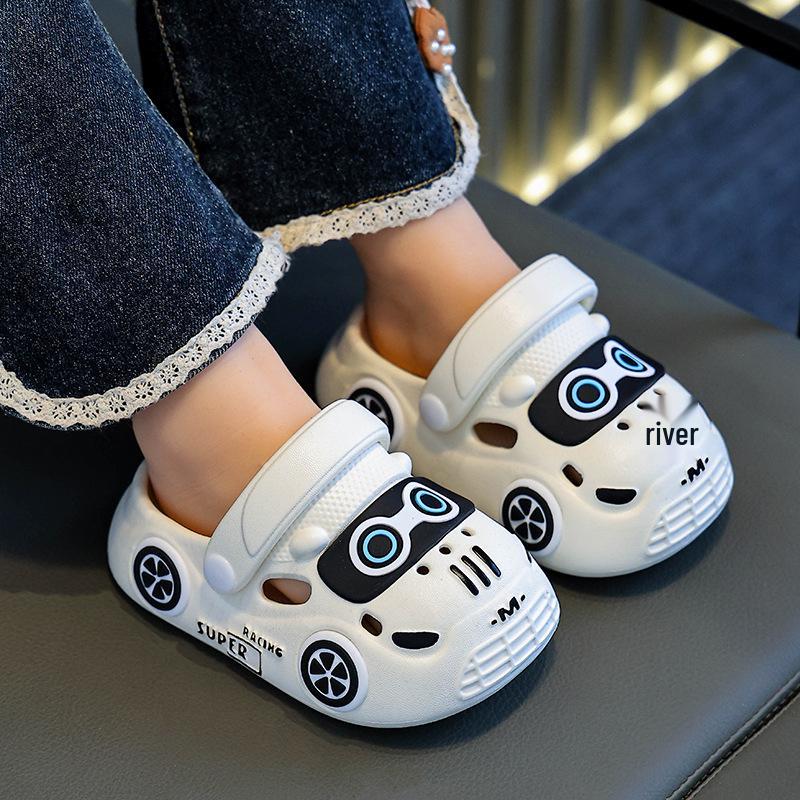 Sandalias de Verano para Niños con Dibujos Animados, Suela Suave Antideslizante - Cerradas para Interior/Exterior, Diseño de Coche