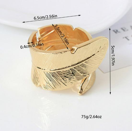 Stylish Open Leaf Bracelet