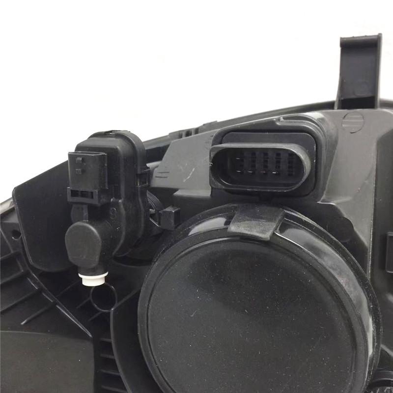 Ford Ecosport Headlight Assembly for 2013-2016 Models - Original Front Light