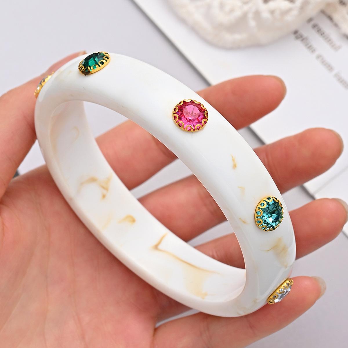 

IF ME Multi-color Vintage Round Smudging Resin Bangles for Women Inlaid Rhinestones Geometric Chunky Bracelets Trendy Jewelry Gifts
