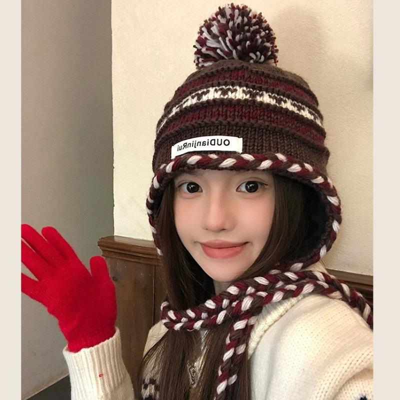 Contrasting Color Hairball Braid Knitted Hat Women's Autumn and Winter Warm Versatile Face Small Ear Protectors
