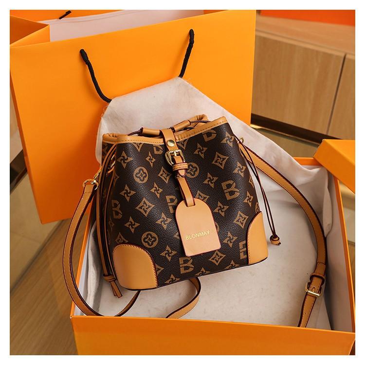 

Новая женская сумка-ведро с геометрическим принтом в стиле ретро для подростков, сумка-корзина для овощей с цветными блоками, металлическая хаки