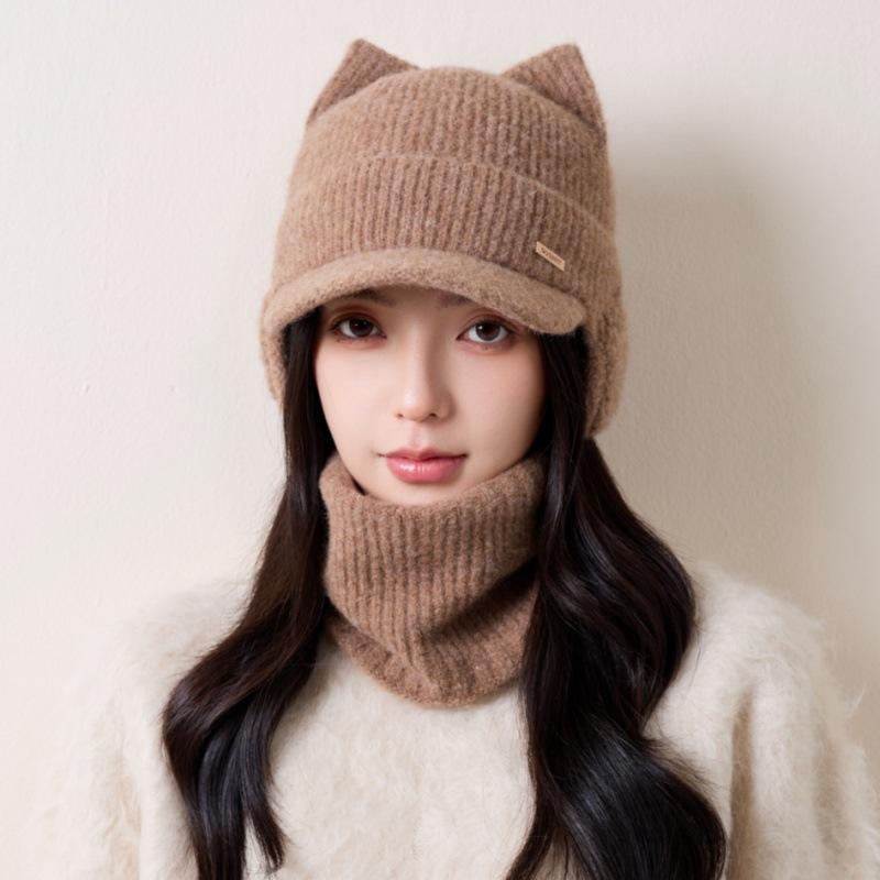 Internet celebrity cat ear knitted hat women's autumn and winter versatile velvet ear protection baseball cap cute thickened warm wool hat
