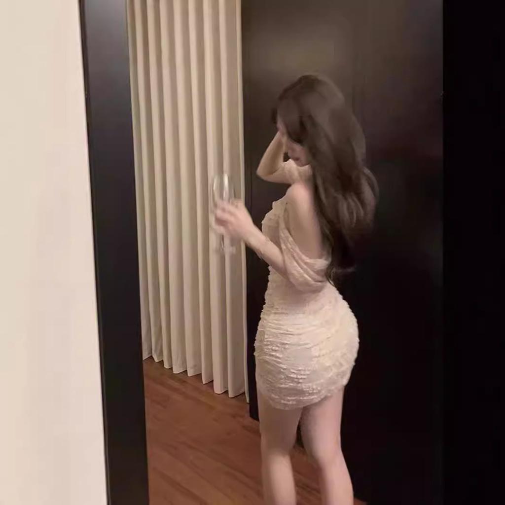 Xiaoxiangfeng Spice Girl Pure Desire Wind Royal Sister Series Two-point Waist Slim-fitting Small Sexy Tube Top Dress Summer