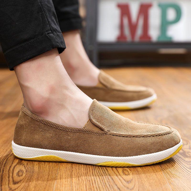 Fashion Casual Shoes for Men Lightweight Sports Slip-on Sneakers Leisure Vulcanize Classic Original Luxury Sale Adults New In Man Shoe