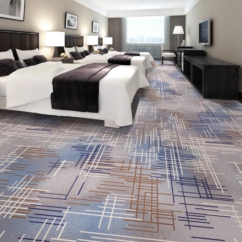 Gruby dywan ognioodporny do hoteli i klubów