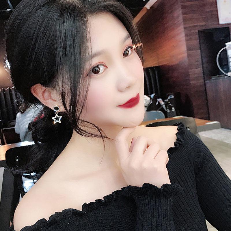Elegant Black Rhinestone Square Stud Earrings: 2022 Korean Style Women's High-Class Dangles