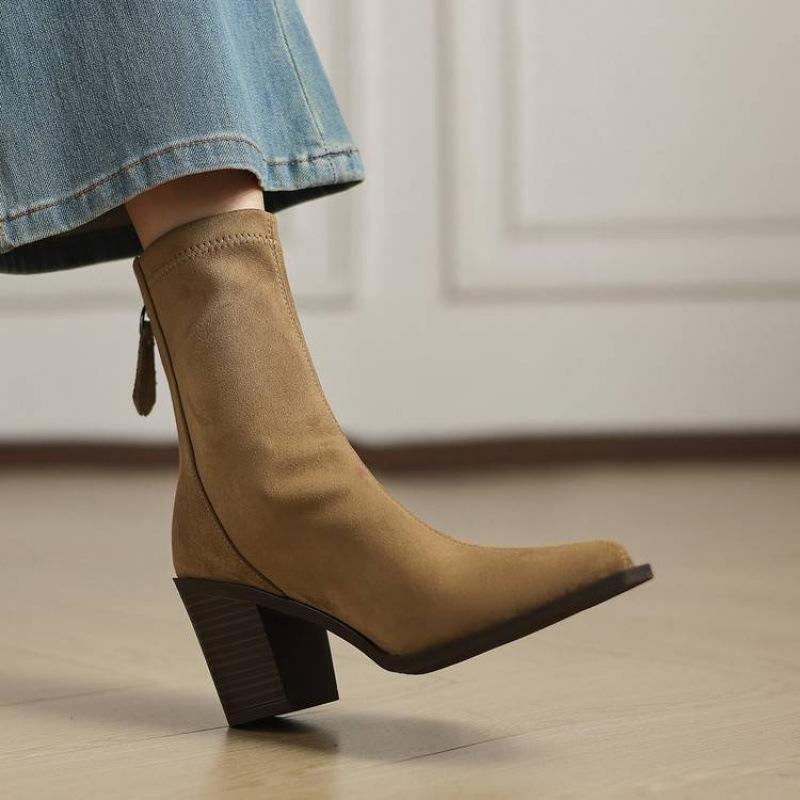 New Rubber Sole Versatile Thin Boots Solid Color High Heel Pointed Large Size Women's Boots Autumn and Winter Square Heel Cowhide Medium Boots