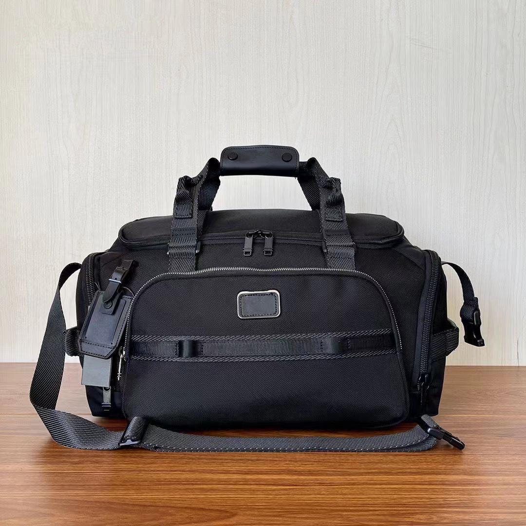 

Мужская дорожная сумка из баллистического нейлона - черная повседневная спортивная сумка через плечо и в руке