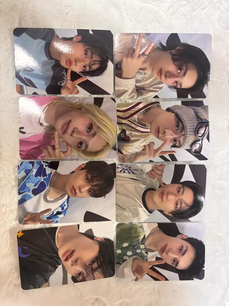 STRAY KIDS Skids Dominate Uncon Multicon Stazon Guitar Peak Keyring Seungmin
