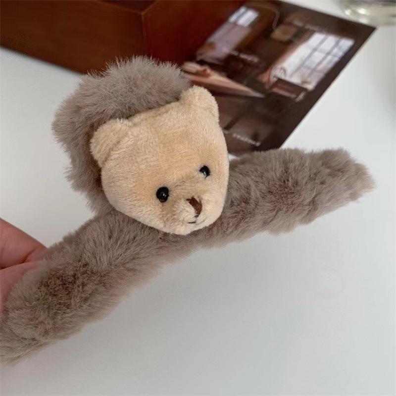 Large Plush Hair Clip: Autumn/Winter Volumizing Shark Clip for Women