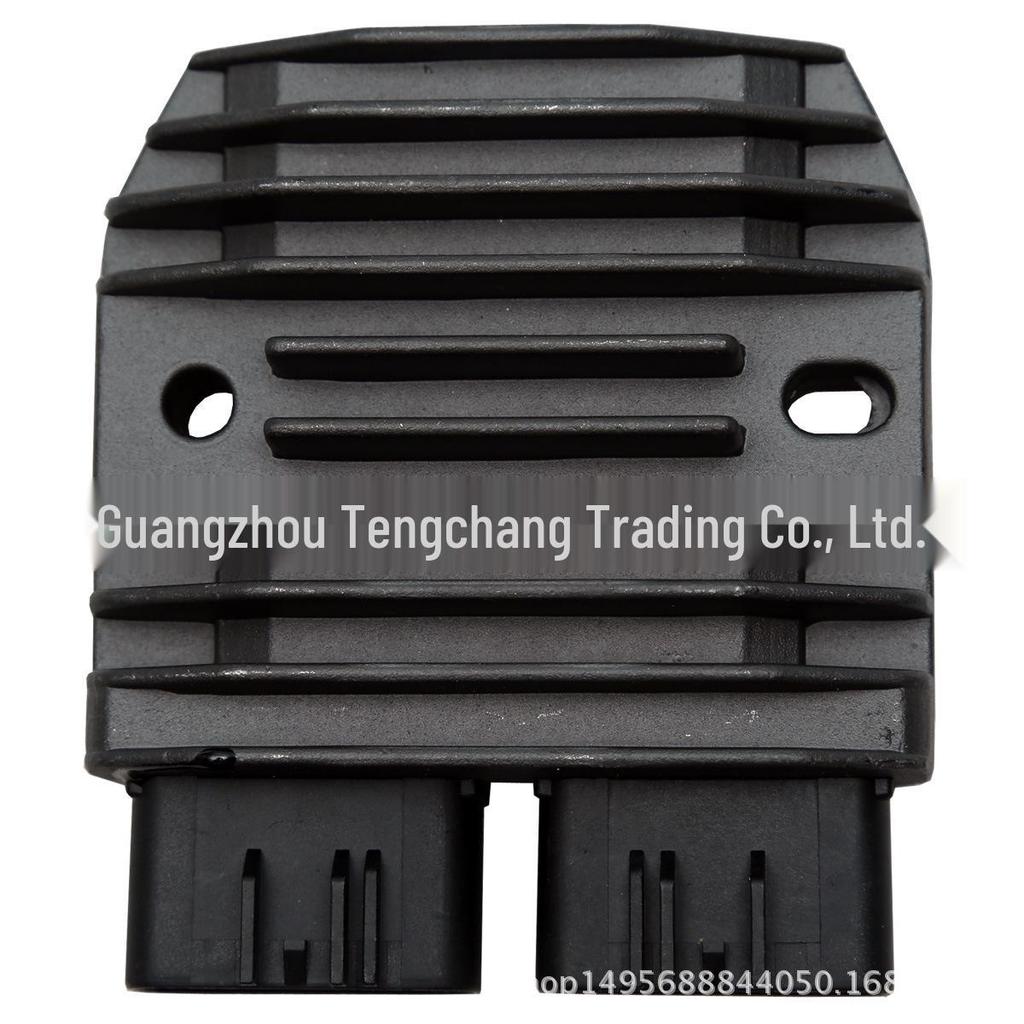 YZF R1, FJR1300, BMW S1000RR Charger for 02-12 and 01-10 Models Motorcycle Accessories