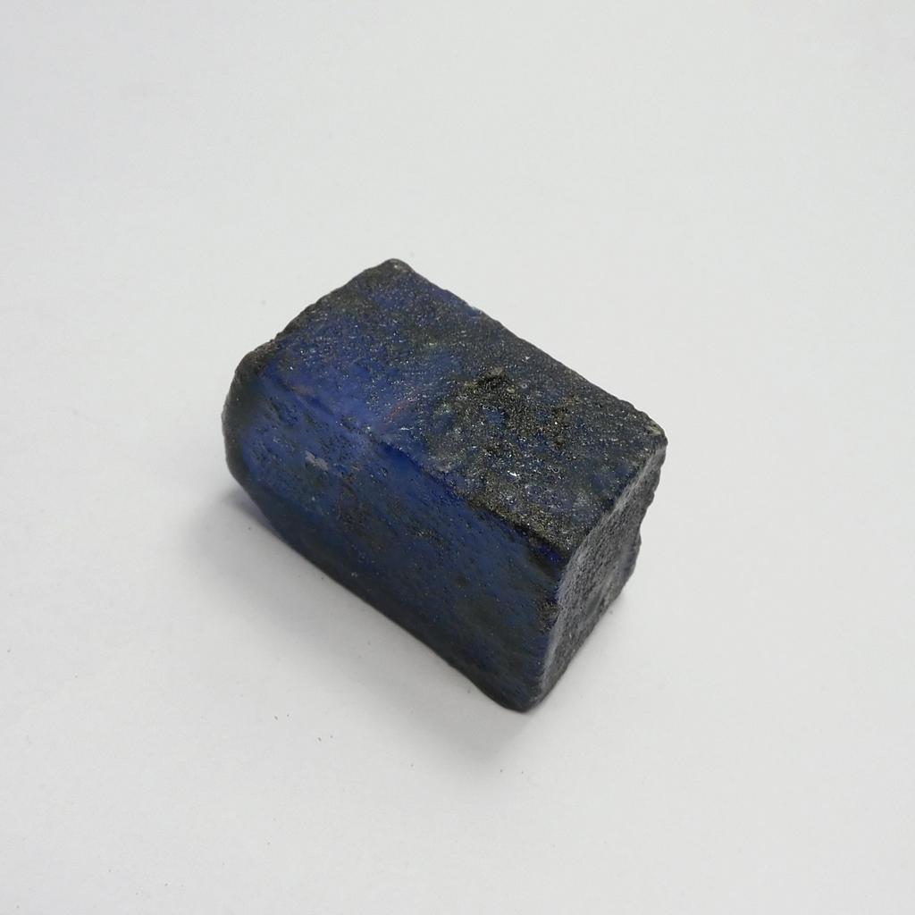 Natural Blue Uncut Rough Sapphire 282.30 Ct Loose Gemstone For Craft CERTIFIED
