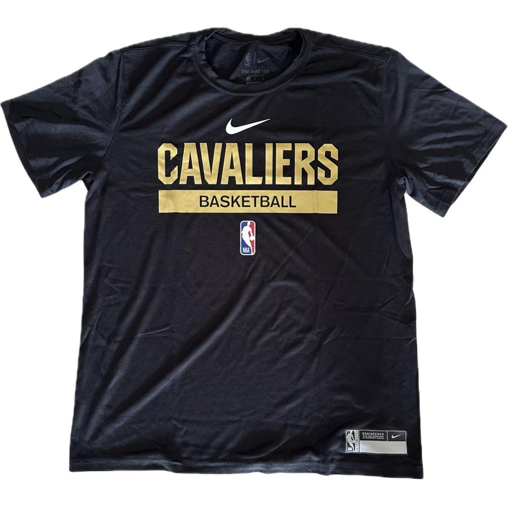 New Nike Cleveland Cavaliers T Shirt Men's DR6458-010
