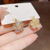 Minimalist and elegant, light luxury, high-end geometric earrings for women, popular vintage style ear accessories