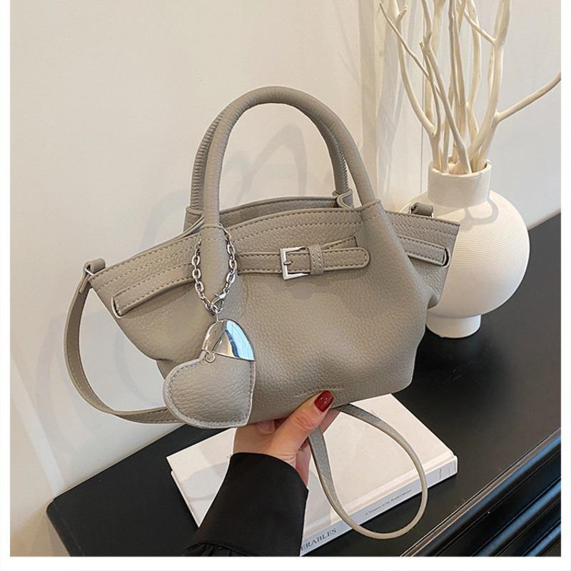 Niche design pleated bucket bag women's new trendy simple casual messenger bag vegetable basket bag