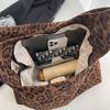 Leopardenmuster Tasche Crossbody Damen Nischen-Designgefühl Lässiger Stil Pendler Unterarmtasche Große Kapazität Schulter-Tragetasche