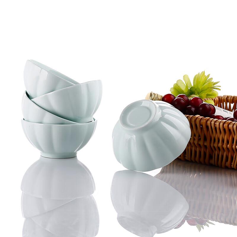 Chinese Celadon 36-Piece Dinnerware Set