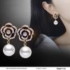 French Retro Pearl Plaid Earrings: Luxury Korean Studs for Women