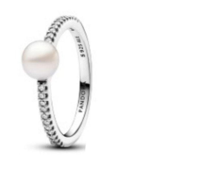 Anillo en forma de V 2026 Love Plata S925 Anillo de Concha, Flor de Cinco Pétalos con Diamantes, Anillo de Estrella de Epoxi.