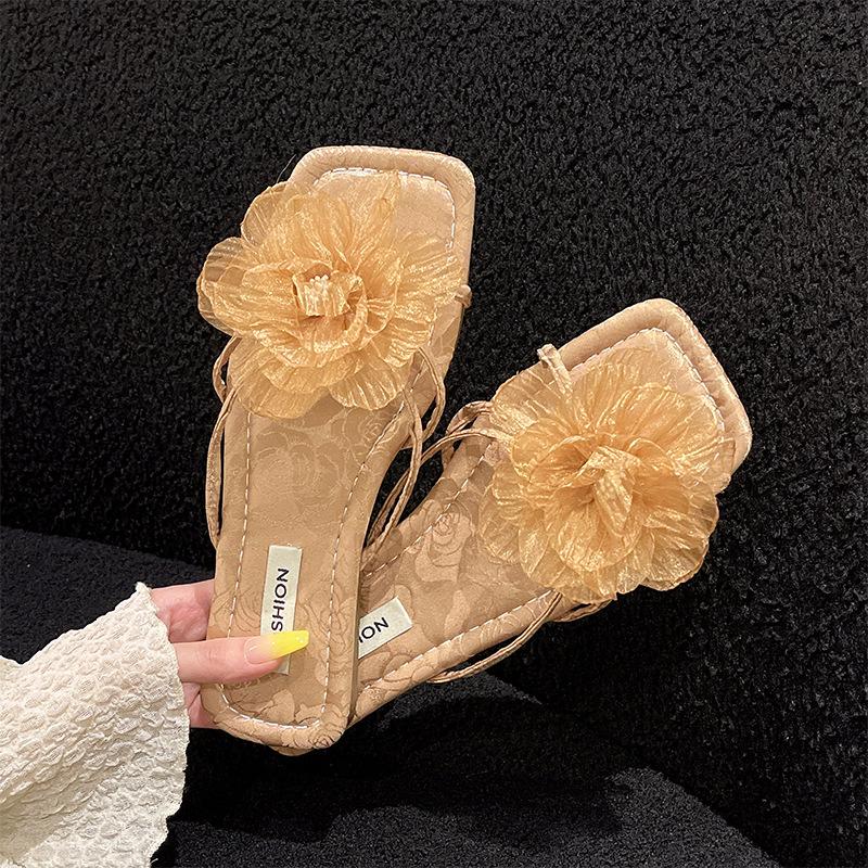 Flat-bottomed flower one-word slippers women's shoes summer wear new summer fashion sandals sandals
