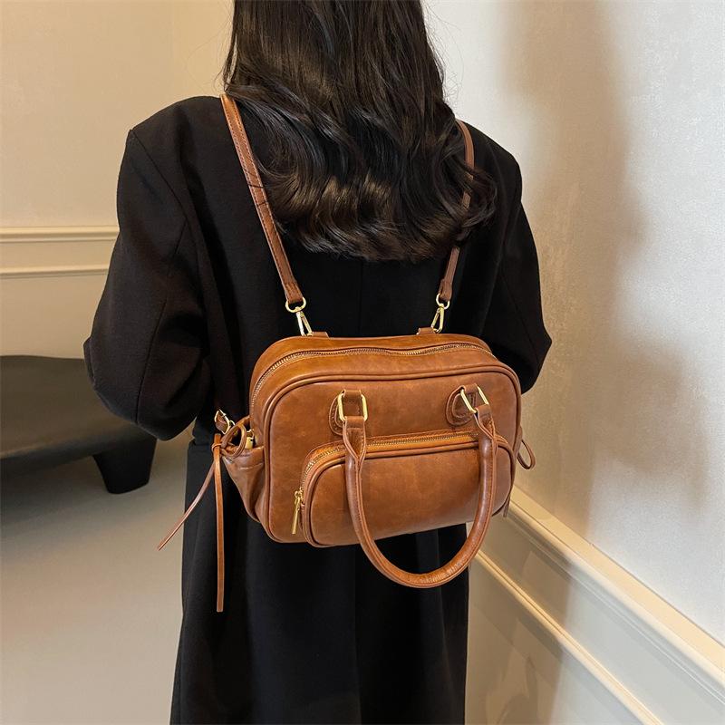 Bag Women's Large-capacity New Casual Shoulder Messenger Bag Travel Backpack