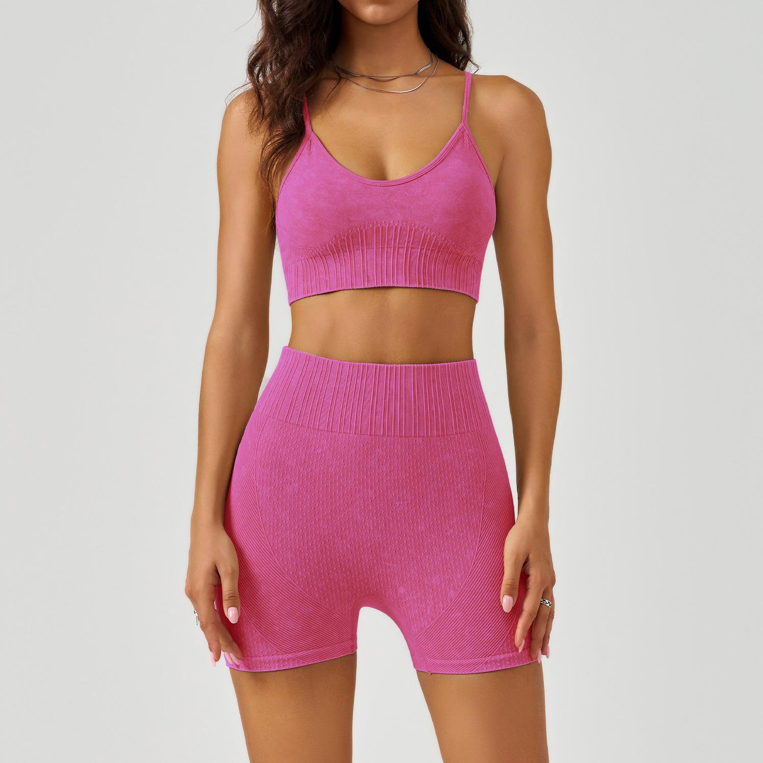 

Матовый европейско-американский женский комплект для йоги 2025: Шорты с высокой талией и эффектом подтяжки ягодиц и ударопрочный, быстросохнущий спортивный бюстгальтер. M розы красного