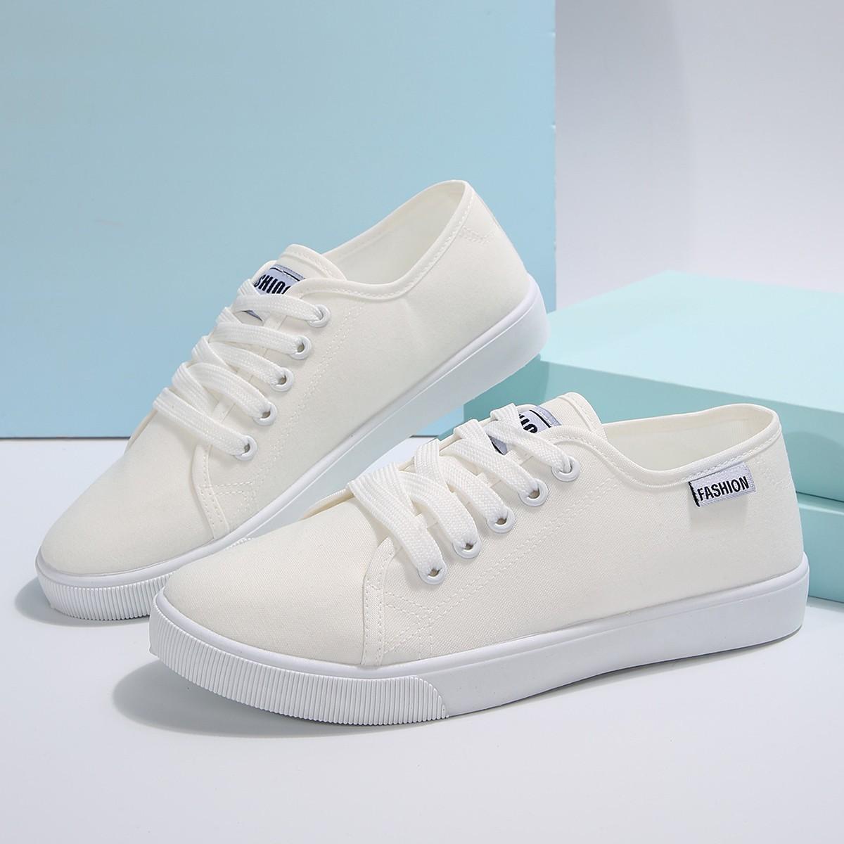 

Холщовая обувь для женщин. Весенне-осенний сезон 2024. Новая универсальная повседневная обувь. Маленькие белые туфли. Туфли для студентов. Женская обувь на мягкой подошве.