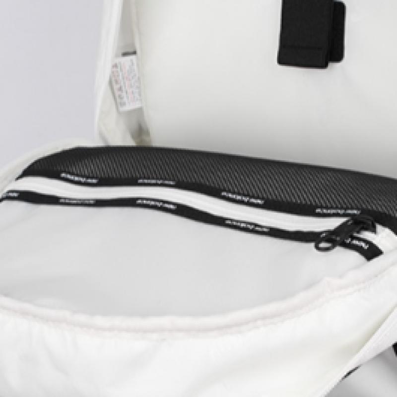 New Balance Sports Flying Foam Authentic Backpack Backpack Black White Nbgcfss104