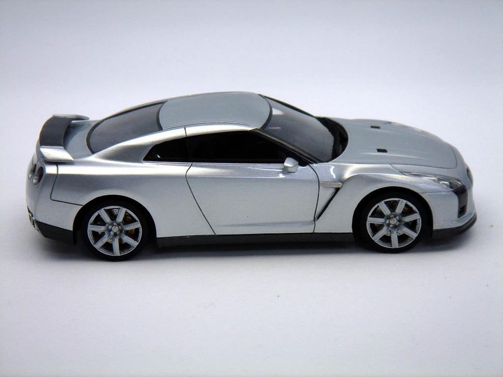 Milestone Resin Miniature Car Nissan Finished Product 1/43 GT-R Prototype/Silver