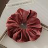 High-Elasticity Golden Velvet Hair Scrunchies for Women – Autumn/Winter Collection