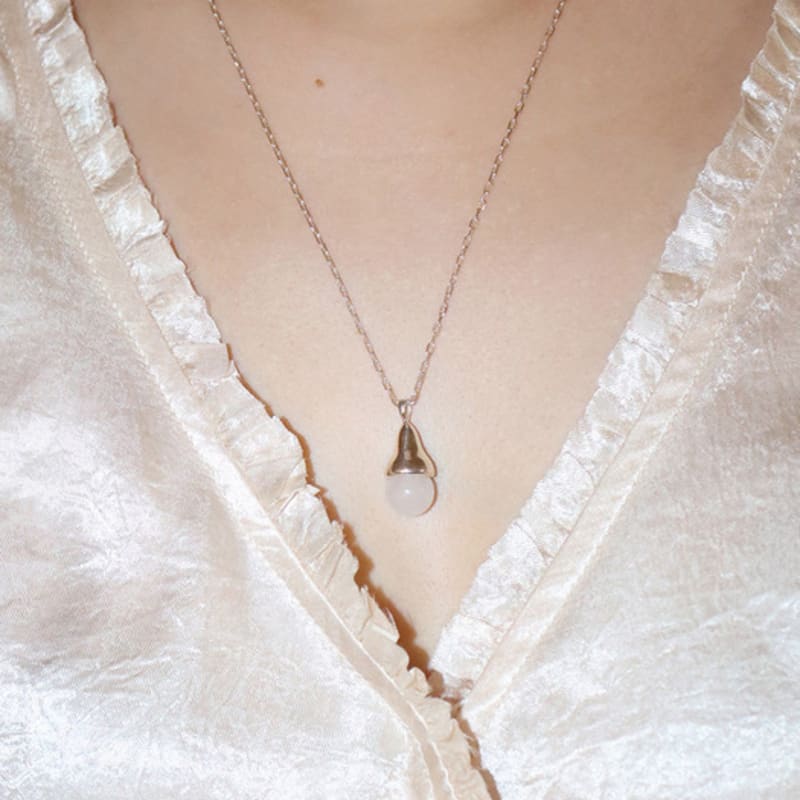 

turntable Drop necklace (Jade) 60 cm