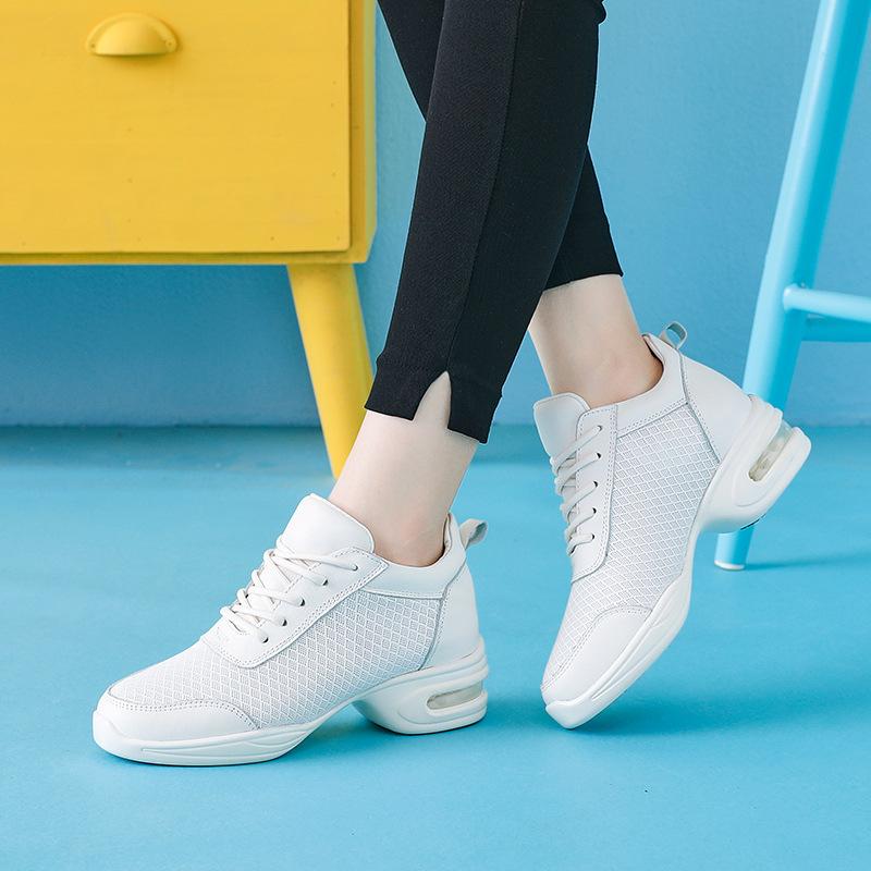 

Танцевальная женская обувь Мягкая подошва Женская обувь для джаза, хип-хопа Спортивные кроссовки Женская обувь для современного джаза 35