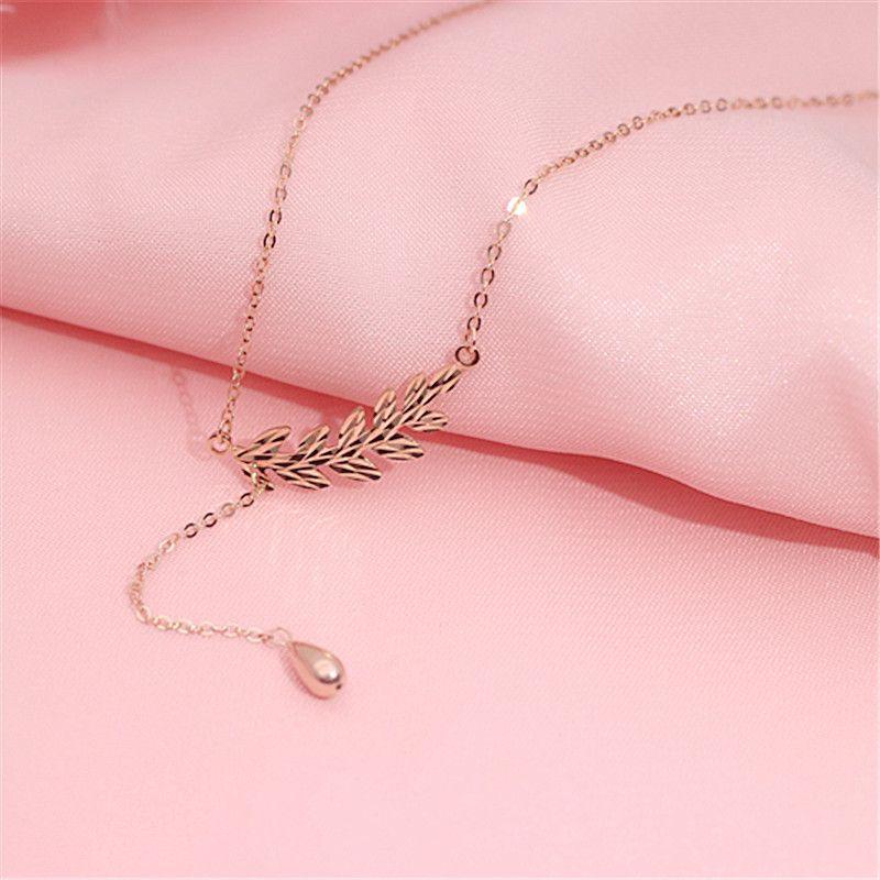 Rose Gold Plated Fashion Maple Leaf Purple Gold Classic Color Gold Clavicle Necklace